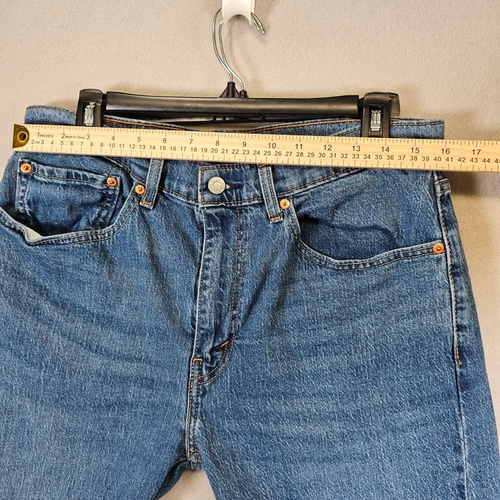 Levi Strauss Denim Shorts Medium Wash Raw Hem Cut Offs Jorts‎ Mens 33 Waist